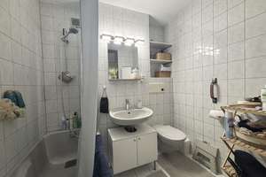 2-Zimmer-Wohnung mit Loggia und Stellplatz  – Die vollständige Adresse der Immobilie erhältst du vom Anbieter., 85051 Südwest, Ingolstadt – Vorschaubild 5