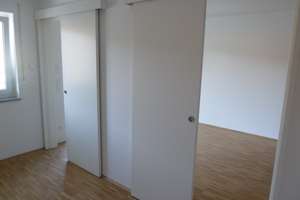 Moderne 2-Zi.-Whg. KfW70 + Balkon + EBK, ruhige Toplage Nähe Westpark/Audi/Klinikum – Albertus-Magnus-Straße 28, 85049 Friedrichshofen-Hollerstauden, Ingolstadt – Vorschaubild 5