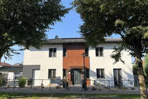 In dieser grünen Oase verschmelzen Wohnen und Arbeiten zu Wellness – Die vollständige Adresse der Immobilie erhältst du vom Anbieter., 94486 Osterhofen – Vorschaubild 2