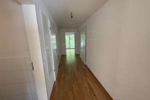 Lage, Lage, Hölderlinplatz! 4-Zimmer-Wohnung mit Neubau-Standard – Hölderlinstr. 50 c, 70193 Hölderlinplatz, Stuttgart – Vorschaubild 7
