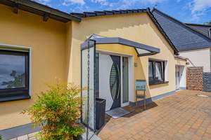 Großzügiger Bungalow in begehrter Wohnlage mit Garage & Stellplätzen – Die vollständige Adresse der Immobilie erhältst du vom Anbieter., 51375 Schlebusch, Leverkusen – Vorschaubild 4
