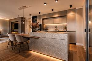 STILVOLLE CITY-WOHNUNG MIT CONCIERGE SERVICE – Die vollständige Adresse der Immobilie erhältst du vom Anbieter., 81541 Obere Au, München – Vorschaubild 2