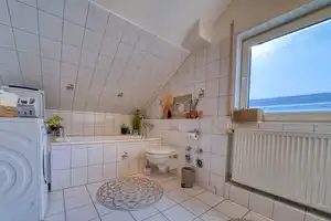 Zweifamilienhaus mit Einliegerwohnung für Kapitalanleger geeignet – Hochtaunuskreis – Vorschaubild 6