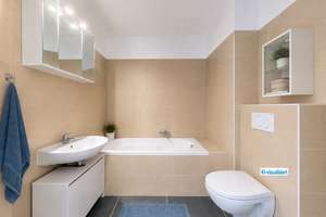 3D VIRTUAL TOUR – Sanierte Balkonwohnung mit Blick über Pinneberg-Thesdorf – Die vollständige Adresse der Immobilie erhältst du vom Anbieter., 25421 Pinneberg – Vorschaubild 5