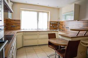 Großzügiges Mehrfamilienhaus mit über 360m² Wohnfläche – 60439 Heddernheim, Frankfurt am Main – Vorschaubild 3