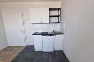 Wellbeing Appartement mit Einbauküche :Ideal für Student: innen – Pfännereck 5, 6126 Westliche Neustadt, Halle (Saale) – Vorschaubild 2