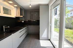 Hochwertiges Einfamilienhaus mit traumhaften Garten – Die vollständige Adresse der Immobilie erhältst du vom Anbieter., 80995 Feldmoching, München – Vorschaubild 6