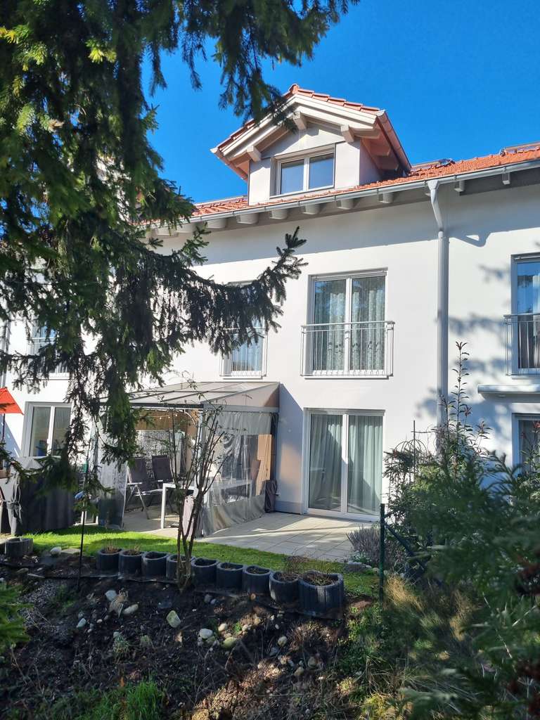 Großes Reihenmittelhaus in Rosenheim - sofort beziehbar