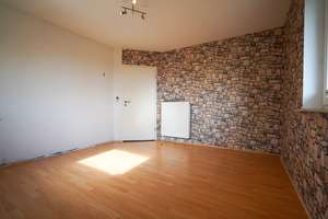 * 6 Schlafzimmer * Gasheizung von 2023 * großer Innenhof * großes Grundstück * überdachte Terrasse – Die vollständige Adresse der Immobilie erhältst du vom Anbieter., 26683 Saterland – Vorschaubild 12