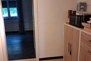 In sehr ruhiger Lage in Graßlfing 4-Zimmer-Wohnung für maxim      al  3 Personen mit Hunde erfahren  – 82140 Olching – Vorschaubild 21