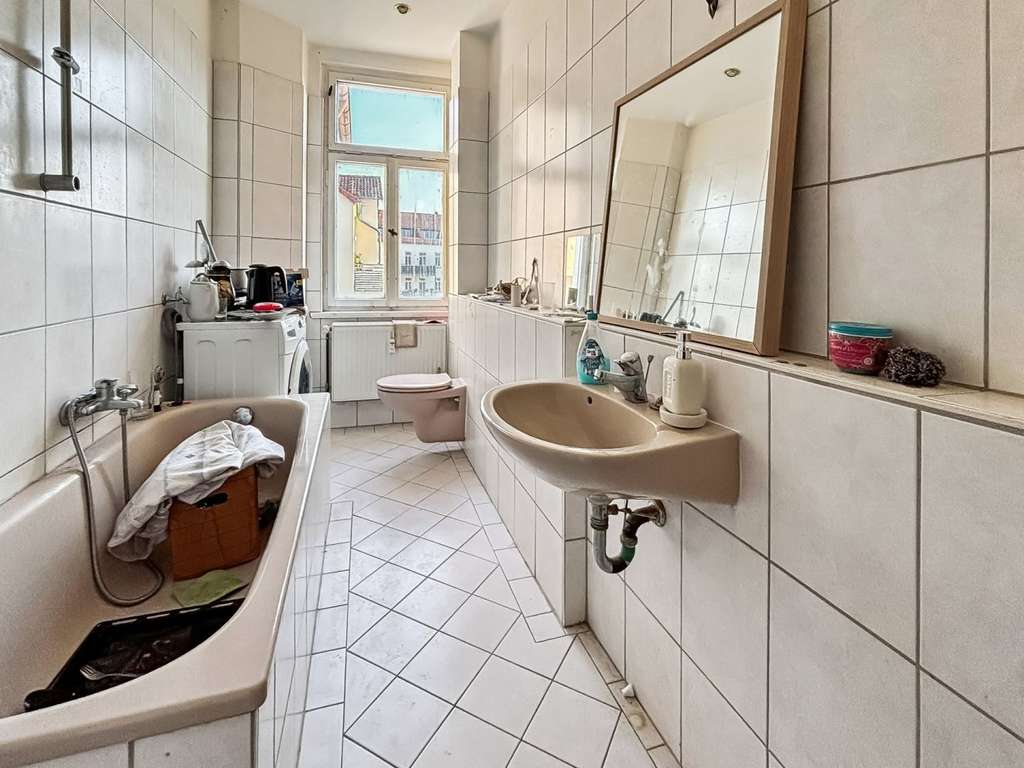 Immobilie in Markkleeberg - Charmante 2-Zimmer-Wohnung mit Entwicklungspotenzial im Denkmalobjekt in Markkleeberg - Bild 4