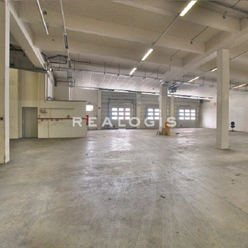 München-Ost, ca. 6.000 m² Hallenfläche zzgl. Büro zu vermieten
