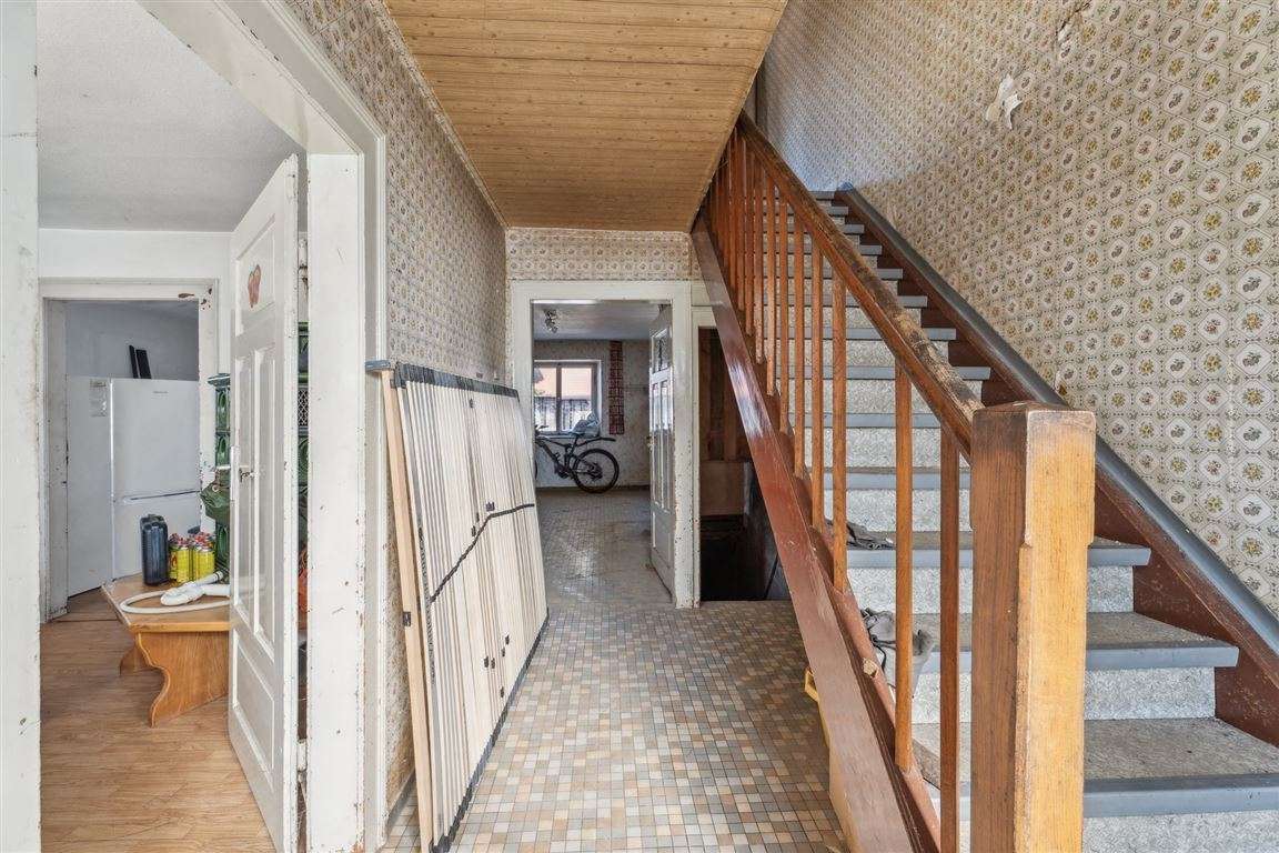 Riesen Grundstück mit sanierungsbedürftigem Haus in historischer Umgebung, Alb Donau Kreis – Bild 3