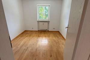 Provisionsfrei│Schöne 3-Zi-ETW│89m²│1. OG│großer Balkon│Alpenblick│ruhige Lage│kleine Wohnanlage – Die vollständige Adresse der Immobilie erhältst du vom Anbieter., 83233 Bernau am Chiemsee – Vorschaubild 12