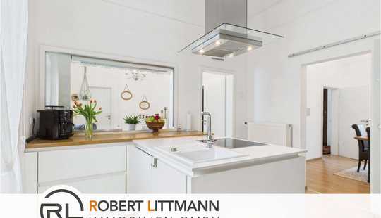 Bild von Elegantes Zwei- oder Mehrfamilienhaus mit großzügigem Wohnkonzept in bester Innenstadtlage