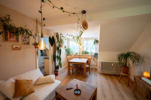 Dachgeschosswohnung mit Einbauküche – Eckampstraße 24, 40472 Rath, Düsseldorf – Vorschaubild 12