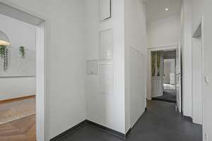 Außergewöhnliche Altbauwohnung mit mehr als 280 m² in der Karlsruher Weststadt – Die vollständige Adresse der Immobilie erhältst du vom Anbieter., 76133 Weststadt, Karlsruhe – Vorschaubild 24