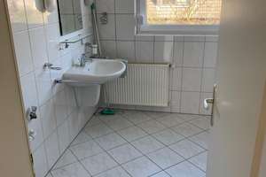 Sehr helle, renovierte Wohnung mit Loggia Dachbalkon an älteres Ehepaar zu vermieten – Die vollständige Adresse der Immobilie erhältst du vom Anbieter., 44267 Holzen, Dortmund – Vorschaubild 12