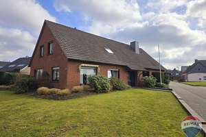 Großzügiges Einfamilienhaus mit Potenzial auf großem Grundstück in Kranenburg- Nütterden. – Die vollständige Adresse der Immobilie erhältst du vom Anbieter., 47559 Kranenburg – Vorschaubild 2