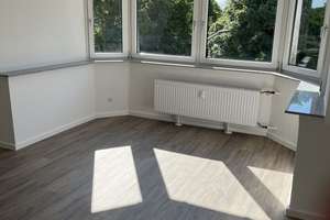 Helle top-sanierte (2025) 3 Zimmer Wohnung im gemütlichen Altbau – Die vollständige Adresse der Immobilie erhältst du vom Anbieter., 40229 Eller, Düsseldorf – Vorschaubild 1