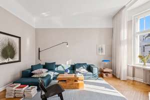 Kudamm-Seitenstraße: Traumhafter Altbau mit Originaldetails, Balkon & Südwest-Ausrichtung – Die vollständige Adresse der Immobilie erhältst du vom Anbieter., 10707 Charlottenburg, Berlin – Vorschaubild 8