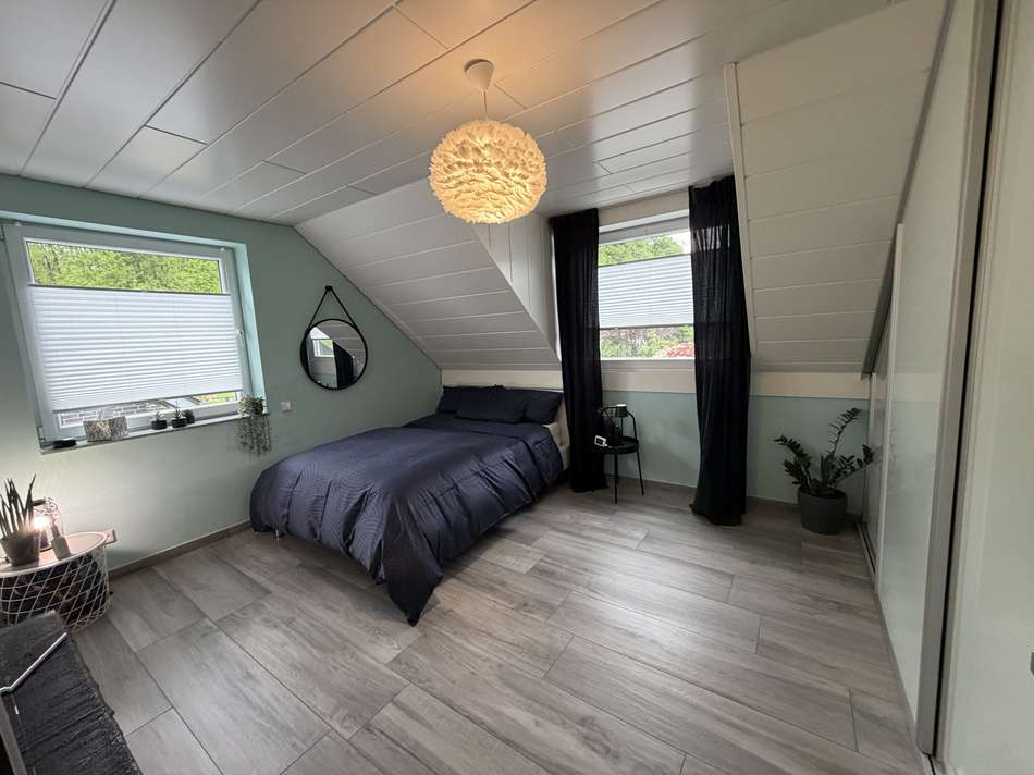 Schlafzimmer OG
