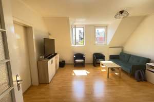 Helle 4-Zimmer Wohnung in zentraler Lage