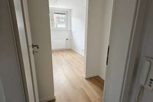 Erstbezug nach Sanierung, helle 2,5-Zimmer-DG-Wohnung in Essen-Stadtwald – Frankenstraße 252, 45134 Stadtwald, Essen – Vorschaubild 3