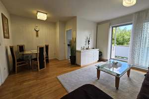 Kurzfristig beziehbare 2-Zimmer-ETW mit Balkon - guter Zustand & barrierefreier Zugang – Die vollständige Adresse der Immobilie erhältst du vom Anbieter., 76149 Neureut, Karlsruhe – Vorschaubild 2