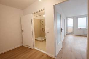 Unbefristet, Hell und Zentral gelegen! 1 Zimmer Wohnung in Kreuzberg! – Reichenberger Straße 176, 10999 Kreuzberg, Berlin – Vorschaubild 2