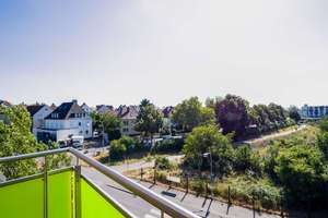 Großzügige 3-Zimmer-Wohnung mit Loggia & Weitblick – ideal für Paare & Familien