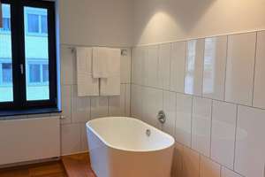Elegante 2-Zimmer-Wohnung mit Altbaucharme und modernem Wohnkomfort