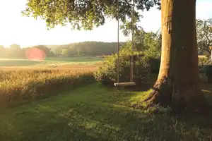 … und am Ende der Straße steht ein besonderes Landhaus – Schleswig-Flensburg (Kreis) – Vorschaubild 1