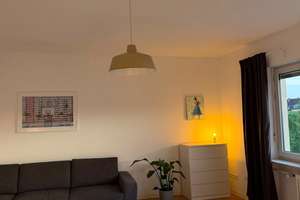 35m2 WG-Zimmer in vollmöblierte, frisch renovierter 3er-WG in Nürnberg-Südstadt – Melanchthonplatz 13, 90443 Steinbühl, Nürnberg – Vorschaubild 4