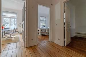 Stilechtes Altbau-Stadthaus mit vielen Nutzungsmöglichkeiten in zentraler Lage! – Die vollständige Adresse der Immobilie erhältst du vom Anbieter., 20251 Eppendorf, Hamburg – Vorschaubild 8