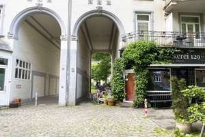 " Kleines, sonniges Paradies” mit herrlicher Dachterrasse!