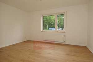 Renovierte 3-Zimmerwohnung Hochparterre mit Balkon u. EBK -ab sofort- – Kennedyallee 94, 53175 Bonn – Vorschaubild 7