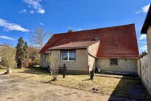 HORN IMMOBILIEN ++  Einfamilienhaus mit großem Grundstück dicht bei Pasewalk – Die vollständige Adresse der Immobilie erhältst du vom Anbieter., 17309 Pasewalk – Vorschaubild 7