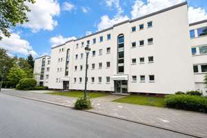 Stilvolle 3-Zimmer-Wohnung mit Balkon in begehrter Lage von Düsseldorf-Oberkassel – Die vollständige Adresse der Immobilie erhältst du vom Anbieter., 40545 Oberkassel, Düsseldorf – Vorschaubild 2