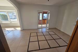 Großzügiges Einfamilienhaus mit Einliegerpotenzial, Sauna und traumhaftem Garten in ruhiger Wohnlage – Die vollständige Adresse der Immobilie erhältst du vom Anbieter., 84359 Simbach am Inn – Vorschaubild 7