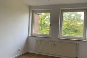 Dreizimmerwohnung mit Balkon! – Essener Straße 88a, 22419 Langenhorn, Hamburg – Vorschaubild 4