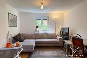 Charmantes Wohnungskonzept mit besonderem Flair – 2,5 ZKB freistehendes Haus - Pendlerlage in Mering