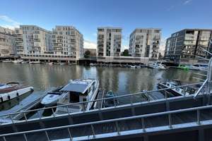 Unverbaubarer Blick im Westhafen 8. OG, 3 Zimmer, bezugsfertig von privat – 60327 Gutleutviertel, Frankfurt am Main – Vorschaubild 2