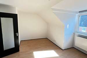 Gemütliche 2-Zimmer-Wohnung mit Potenzial – Gneisenaustraße 19, 52068 Panneschopp, Aachen – Vorschaubild 4