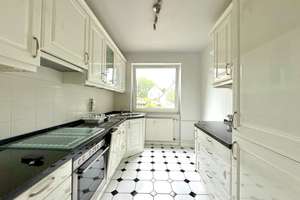 Schicke EG-Wohnung mit Terrasse