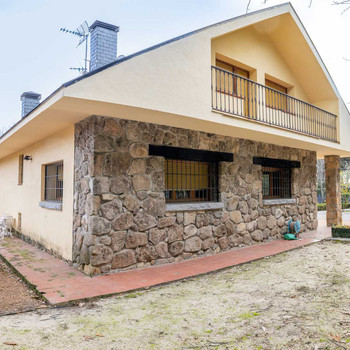 InmoGil Gestion, Freistehende Villa in Navacerrada