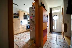 Attraktives Reihenendhaus mit Garten und Stellplatz in Essen-Borbeck – Die vollständige Adresse der Immobilie erhältst du vom Anbieter., 45355 Bergeborbeck, Essen – Vorschaubild 3