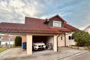 Großzügiges Einfamilienhaus (7 Zim., 230 m²) mit Kaiserberge-Blick, Glasfaser, 3 Bädern & Kachelofen – Die vollständige Adresse der Immobilie erhältst du vom Anbieter., 73527 Schwäbisch Gmünd – Vorschaubild 1
