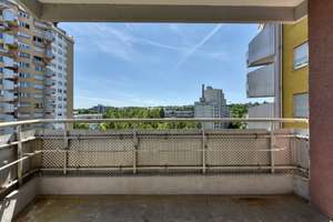 +++ 8.OG mit Fernblick & Süd/Ost-Balkon - bequem & altersgerecht - sanierungsbedürftig +++