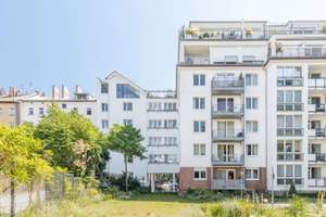 City-Traum mit Südbalkon, großen Räumen und Ausblick zum Verlieben!